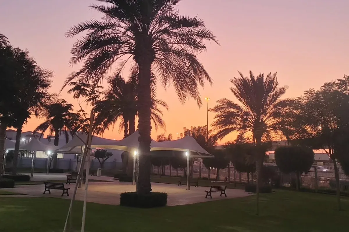 Attraction of Al Quoz Pond Park in Dubai