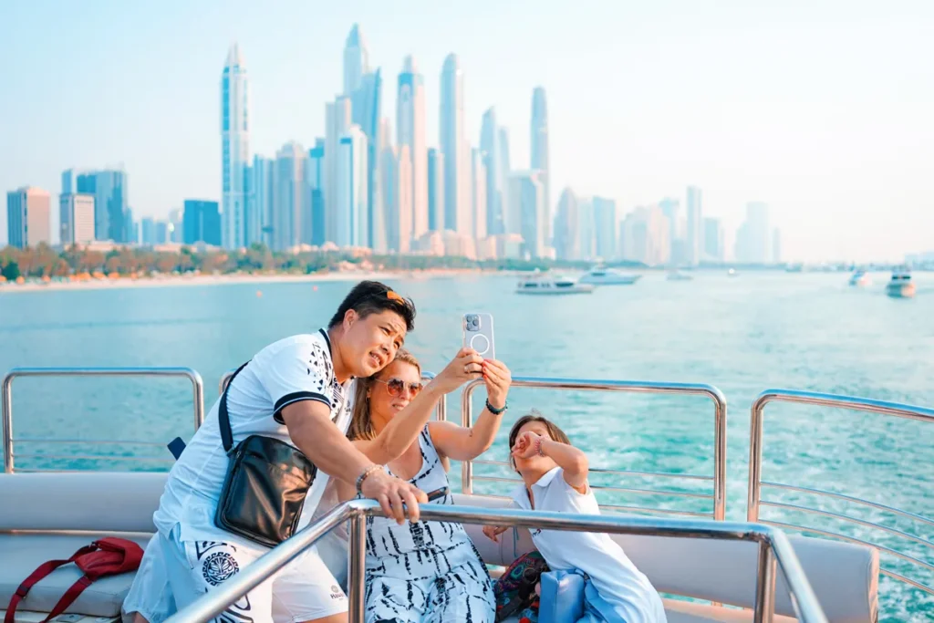Family travelling on a Dubai Marina Cruise with Epic Yachts