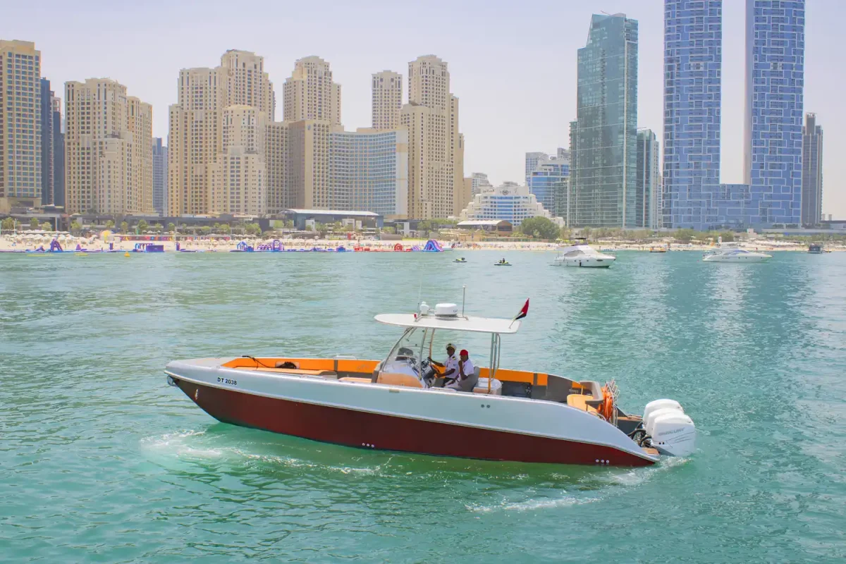 Dubai Yacht Tres exterior and interior 3