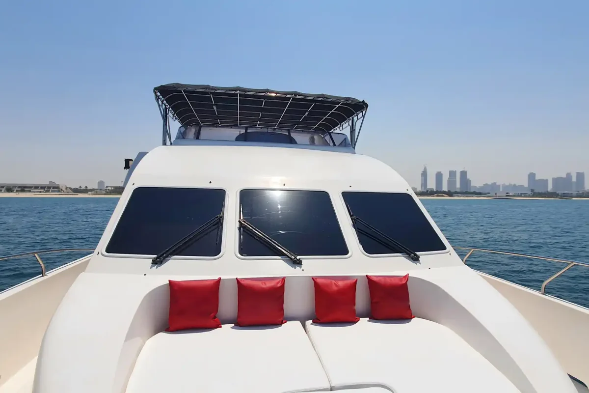 Dubai Yacht Aura Foredeck